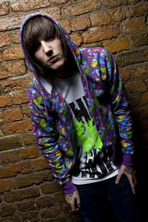 Pin By Daphne On Cute Oliver Sykes Emo Guys Bmth