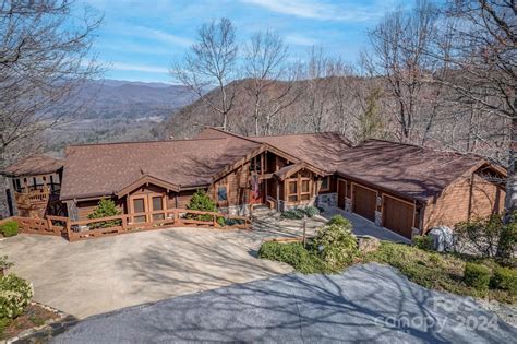 140 Wanei Ct Brevard Nc 28712 See Est Value Schools And More