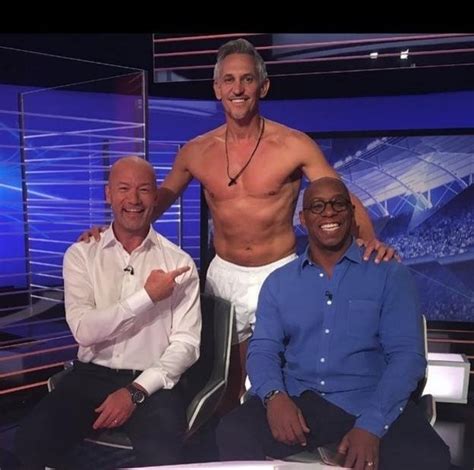 Gary Lineker Pants Match Of The Day Presenter Keeps Twitter Promise