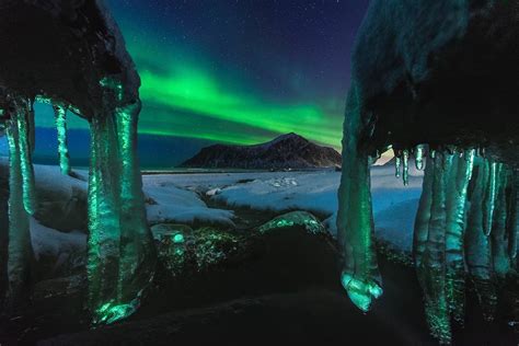 Epic Images From The Northern Lights Photographer Of Th Story