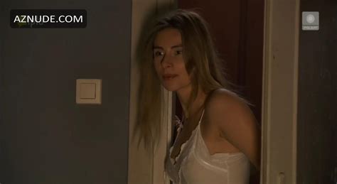 POWIEDZ TAK NUDE SCENES AZNude