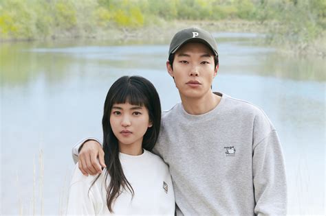 Ryu Jun Yeol And Kim Tae Ri Polham Ss ‘22 Korean Photoshoots