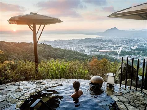 Best Hot Springs In Japan