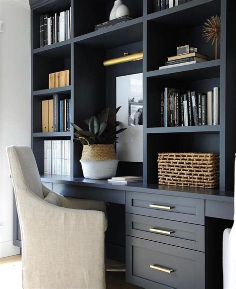 30+ Home Office Built In Bookshelves – DECOOMO