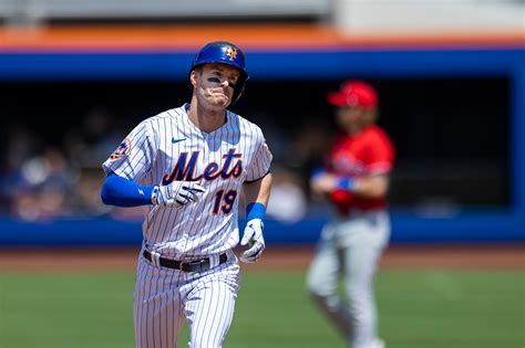 Mets Trade Mark Canha To Brewers In Latest Deadline Sale