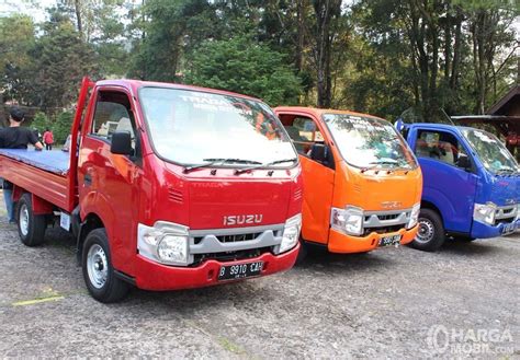 Pilihan Warna Isuzu Traga