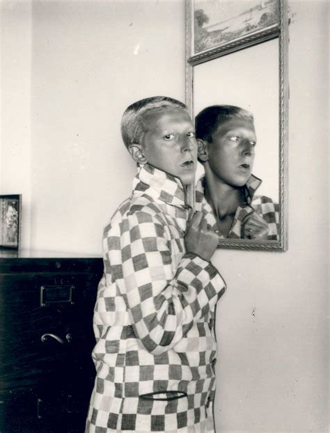 Claude Cahun 1894 1954 • Self Portrait 1928 Portrait Self Portrait Surrealist Photographers