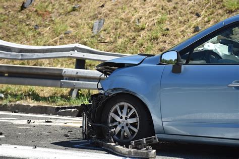 Slobodna Dalmacija Horor Na Autocesti Skrivio Sudar I Izi Ao Iz Auta