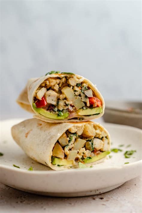 Healthy Breakfast Burrito Recipe {Make Ahead Option} - Kim's Cravings