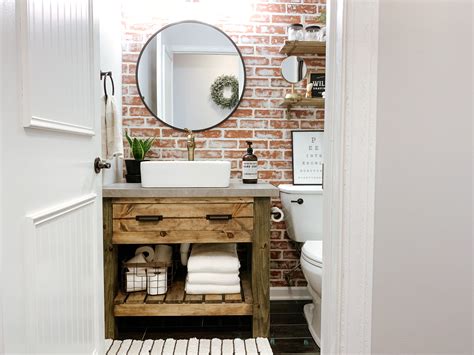 DIY Rustic Bathroom Vanity | Sammy On State