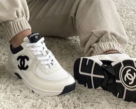 Top với hơn 68 về womens chanel sneakers bigbeamng