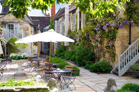 The Lion Inn Hotel In Winchcombe Cotswolds Pub And Restaurant The