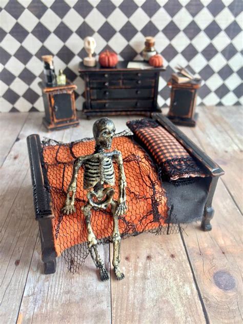 Miniature Halloween Furniture Dollhouse Bedroom Set Haunted Etsy