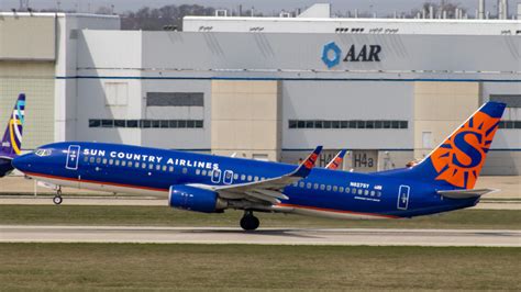 N827SY Sun Country Airlines Boeing 737 800 By Indy Spotter