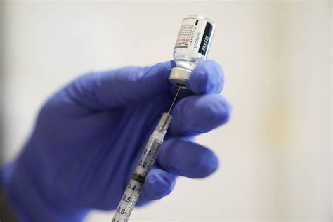 Vaccin Pfizer Tout Savoir Sur Le Vaccin Comirnaty Du Covid