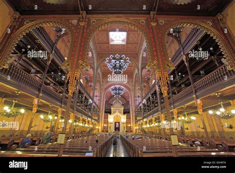 Synagogue interior hi-res stock photography and images - Alamy