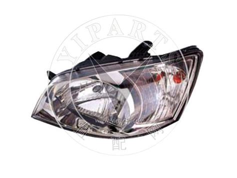 Supply Headlight 92101 1C040 For HYUNDAI Yiparts