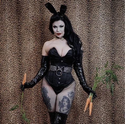Mommy Elixir With Her Fat Tits Spilling Out Scrolller
