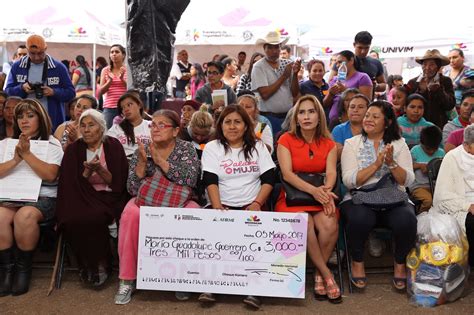 Reciben Habitantes De La Mintzita Cientos De Apoyos Del Gobierno Del