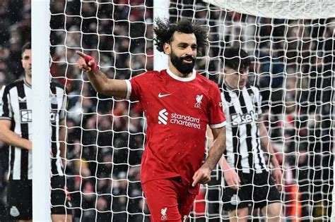 Mohamed Salah responds to Liverpool future question and explains reaction to Jürgen Klopp exit ...