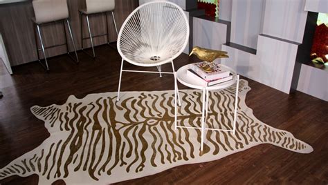 How to DIY a chic faux animal skin rug - Cityline.ca