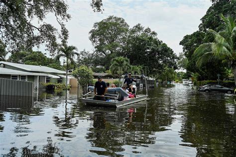 Rain of 'biblical proportions': Fort Lauderdale residents stranded in