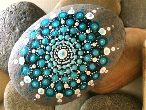 Pin By Loni Gonzales On Craft Ideas Stone Art Mandala Rocks Clock