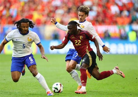 Francia Con Poco Venci A B Lgica Y Est En Los Cuartos De Final De