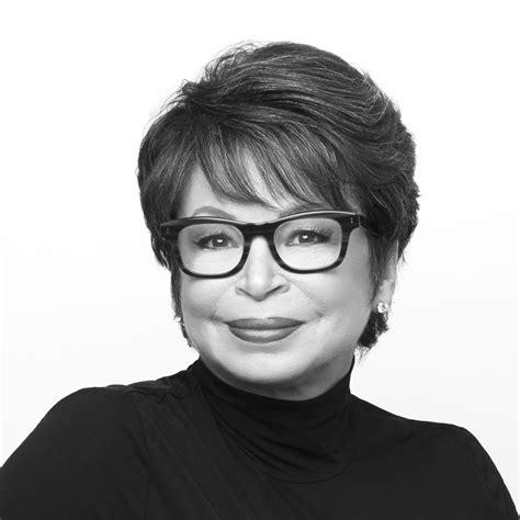 Valerie Jarrett Headshot