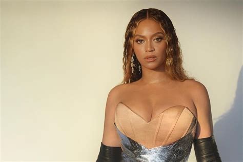 Más problemas para Adidas Beyoncé también rompe su contrato con la