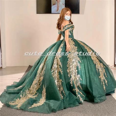 Pin De Isabel Draiman En Xv Verde Vestidos Para Quinceaños Vestidos De Fiesta De Quinceañera