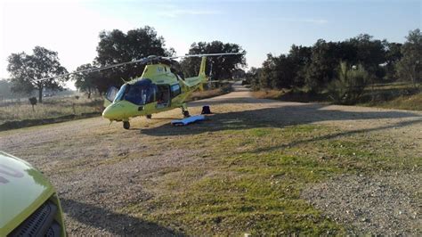 Herida Grave Una Mujer De A Os Tras Salirse De La V A Con Su Coche