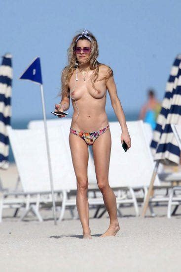 Chelsea Leyland Nude Tits Exposed At Miami Beach GEA Video Clip Trend