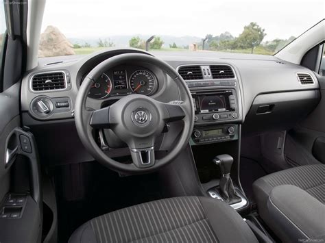 volkswagen polo  pictures information specs