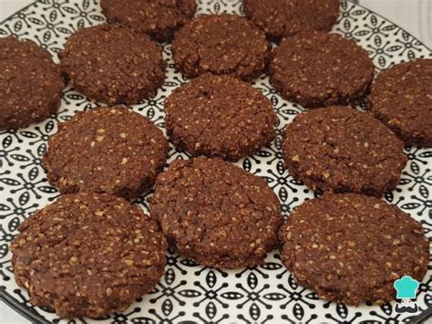 Galletas De Avena Y Algarroba Listas En Minutos