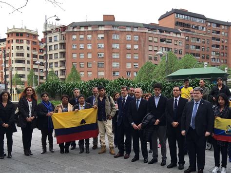 EL DIPUTADO GENERAL DE BIZKAIA PARTICIPA EN EL ACTO DE SOLIDARIDAD CON