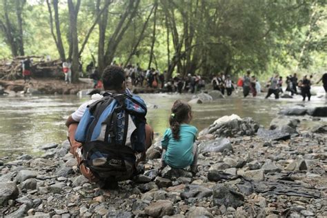 M S De Mil Ni Os Han Cruzado La Selva Del Dari N