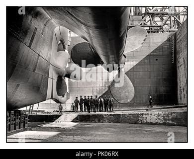 Construction Of Titanic And Olympic Stock Photo Alamy