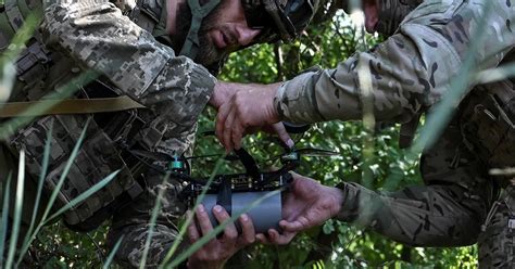 La Russie Dit Avoir Abattu Drones Ukrainiens Pr S De La Crim E Et De