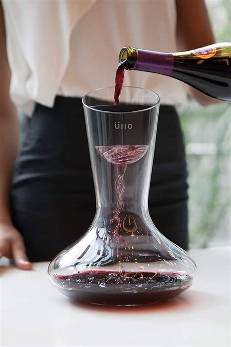 17 Wine Ts Your Friends Will Want To Toast To Right Away — Cheers Wine Gadgets Decanter