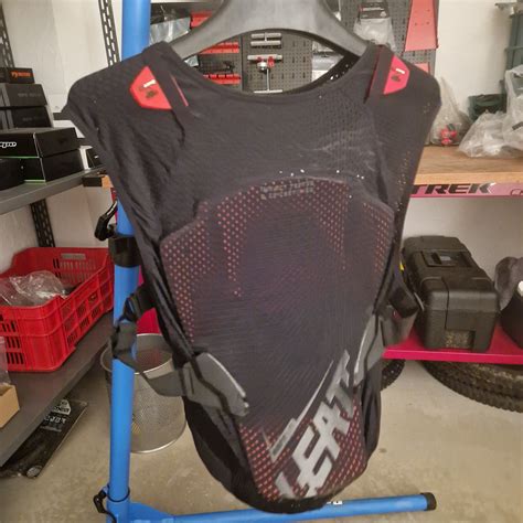 Leatt Body Vest 3DF AirFit Lite Bikemarkt MTB News De