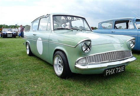 Harold 67 Ford Anglia