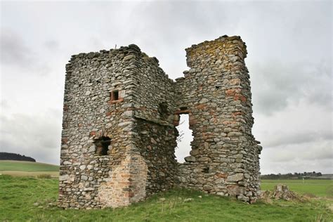 Old Thirlestane Castle | Castle in Lauder, Berwickshire | Stravaiging ...