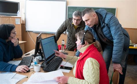 Під час війни у Києві працює майже 10 хабів для накопичення резервів ...
