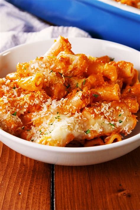 45 Easy And Classic Italian Pasta Recipes That Arent Just Spaghetti And Meatballs Italian Pasta