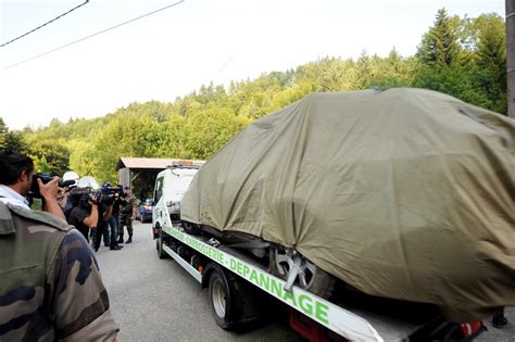 Tuerie De Chevaline La Piste De Larme Du Crime Relanc E Par Le P Le