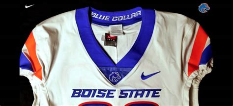 Boise State's new jerseys literally have blue collars on them ...