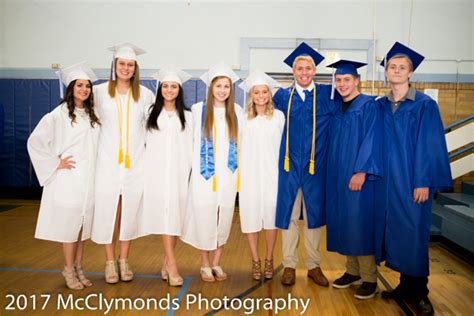 PHOTOS: Lincoln High School Graduation – Ellwood City, PA news