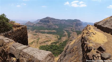 Treks Around Thane And Mumbai Jivdhan Fort Trek Naneghat Junnar