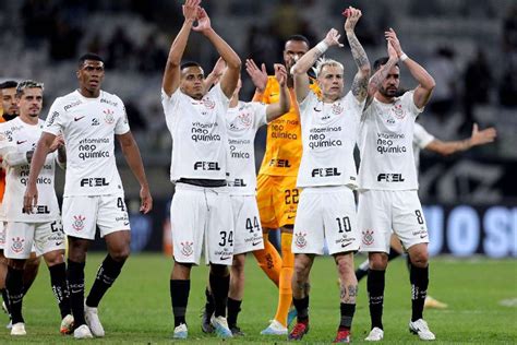 Corinthians E Am Rica Mg Abrem Playoffs Da Sul Americana Nesta Ter A